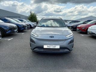 56000 : Hyundai Vannes - Park Lann Automobiles - HYUNDAI Kona - Kona - Shimmering Silver Métal - Traction - Electrique