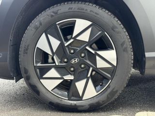 14100 : Hyundai Lisieux - Trajectoire Automobiles - HYUNDAI Kona - Kona - Vert - Traction - Hybride : Essence/Electrique