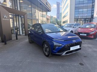 45000 : Hyundai Orléans - GCA - HYUNDAI Bayon - Bayon - Intense Blue Métal/Toit/rétros Black - Traction - Essence/Micro-Hybride