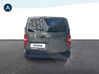 75013 : Hyundai Paris 13 - BPM Cars - TOYOTA PROACE Combi - PROACE Combi - Gris Platinium métallisé - Traction - Diesel
