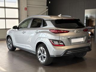 57685 : Hyundai Metz - Theobald Automobiles - HYUNDAI Kona - Kona - Shimmering Silver Métal - Traction - Electrique