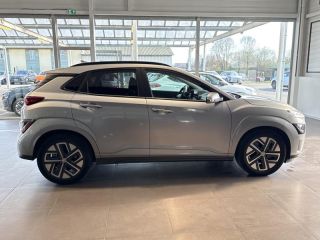 57685 : Hyundai Metz - Theobald Automobiles - HYUNDAI Kona - Kona - Shimmering Silver Métal - Traction - Electrique