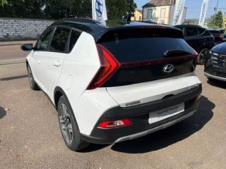 89100 : Hyundai Sens - APS - HYUNDAI Bayon - Bayon - Atlas White/Toit/rétros Black - Traction - Essence/Micro-Hybride