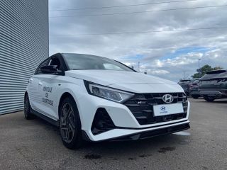 85000 : Hyundai MoceanRent | La Roche-sur-Yon - Océane Auto - HYUNDAI i20 N Line Creative - i20 III - Blanc - Boîte manuelle - Essence sans plomb