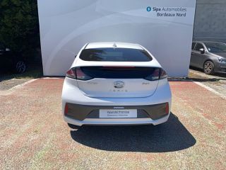 33110 : Hyundai Bordeaux Nord Le Bouscat - Sipa Automobiles - HYUNDAI IONIQ Executive - IONIQ - BLANC - Automate sequentiel - Essence / Courant électrique