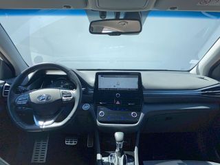 33110 : Hyundai Bordeaux Nord Le Bouscat - Sipa Automobiles - HYUNDAI IONIQ Executive - IONIQ - BLANC - Automate sequentiel - Essence / Courant électrique