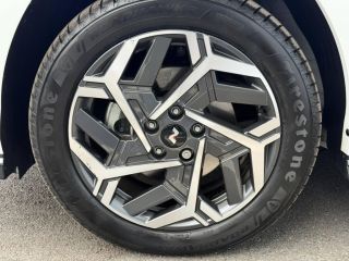 14100 : Hyundai Lisieux - Trajectoire Automobiles - HYUNDAI Kona - Kona - Atlas White/Toit/rétros Black - Traction - Hybride : Essence/Electrique