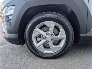 14100 : Hyundai Lisieux - Trajectoire Automobiles - HYUNDAI Kona - Kona - Vert - Traction - Essence