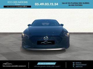 86000 : Hyundai Poitiers - Eco des Nations - MAZDA Mazda 3 - Mazda 3 - Deep Crystal Blue Mica - Traction - Essence/Micro-Hybride