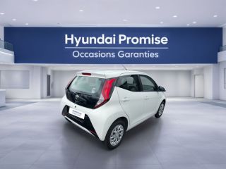 08000 : Hyundai Charleville-Mézières - SVTA - TOYOTA AYGO MY21 x-night - AYGO II - Blanc - Boîte automatisée - Essence sans plomb