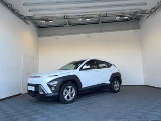 85000 : Hyundai MoceanRent | La Roche-sur-Yon - Océane Auto - HYUNDAI KONA Intuitive - KONA II - Blanc - Automate sequentiel - Essence / Courant électrique