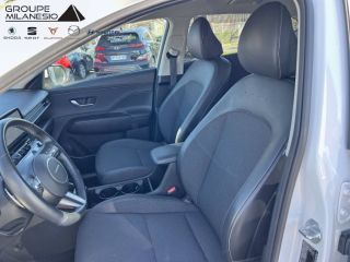13730 : Hyundai Marignane - Cap Milanesio - HYUNDAI KONA Creative - KONA II - ATLAS WHITE - Automate sequentiel - Essence / Courant électrique