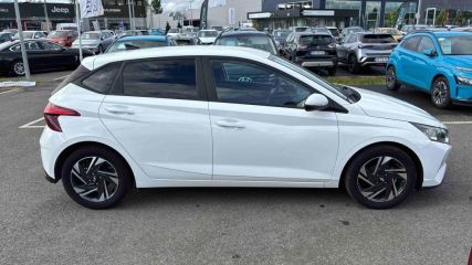 31200 : Hyundai TOULOUSE NORD - AUTO NORD - HYUNDAI i20 Initia - i20 III - POLAR WHITE - Boîte manuelle - Essence sans plomb