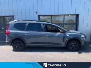 57685 : Hyundai Metz - Theobald Automobiles - DACIA Jogger - Jogger - Brun Terracota métallisé - Traction - Essence