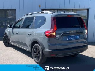 57685 : Hyundai Metz - Theobald Automobiles - DACIA Jogger - Jogger - Brun Terracota métallisé - Traction - Essence