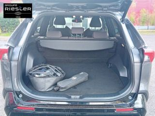 77600 : Hyundai Bussy-Saint-Georges - Protea by Riester - TOYOTA RAV4 HYBRIDE RECHARGEABLE MY22 Design - RAV4 V - Gris - Automate à fonct. Continu - Essence / Courant électrique