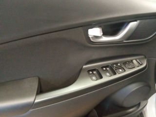 83130 : Hyundai Toulon - Autodif SAS - Groupe BALDASSARI - HYUNDAI KONA HYBRID Intuitive - KONA - Gris - Automate sequentiel - Essence / Courant électrique