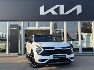 89100 : Hyundai Sens - APS - KIA Sportage - Sportage - Blanc Sensation nacré - Transmission intégrale - Hybride rechargeable : Essence/Electrique