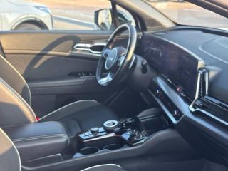 89100 : Hyundai Sens - APS - KIA Sportage - Sportage - Blanc Sensation nacré - Transmission intégrale - Hybride rechargeable : Essence/Electrique