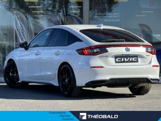 57200 : Hyundai Sarreguemines - Theobald Automobiles - HONDA Civic - Civic - Blanc Platine Nacré - Traction - Hybride : Essence/Electrique