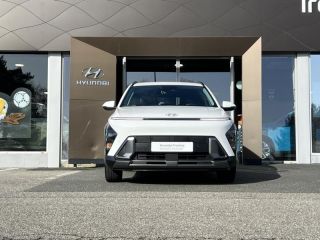 29000 : Hyundai Quimper - Iroise Automobiles - HYUNDAI Kona - Kona - Atlas White - Traction - Hybride : Essence/Electrique