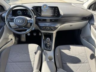 50300 : Hyundai Avranches - GCA - HYUNDAI Bayon - Bayon - Aurora Grey Métal - Traction - Essence/Micro-Hybride