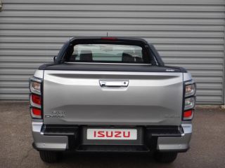 52000 : Hyundai Chaumont - Garage Michel Bazin - ISUZU D-Max - D-Max - Mercury Silver Metallic - Transmission intégrale enclenc - Diesel