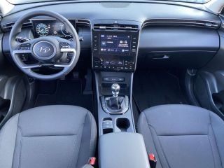 13200 : HYUNDAI Arles - Lexa Automobile - HYUNDAI TUCSON Intuitive - TUCSON IV - Noir - Boîte manuelle - Essence sans plomb