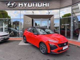 19100 : Hyundai Brive-la-Gaillarde - Garage Pouget - HYUNDAI Kona - Kona - Ignite Red/Toit/rétros Black - Traction - Essence/Micro-Hybride