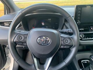 41000 : Hyundai Blois - Mondial Auto - TOYOTA Corolla - Corolla - Blanc Pur - Traction - Hybride : Essence/Electrique