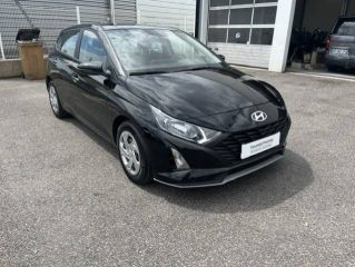 60880 : Hyundai Compiègne - Groupe PROTEA - HYUNDAI i20 Intuitive - i20 III - NOIR - Boîte manuelle - Essence sans plomb