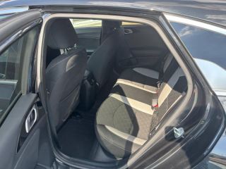 89100 : Hyundai Sens - APS - KIA ProCeed - ProCeed - Noir Basalte métallisé - Traction - Essence