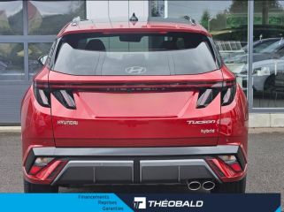 57685 : Hyundai Metz - Theobald Automobiles - HYUNDAI Tucson - Tucson - Ultimate Red Métal - Traction - Hybride : Essence/Electrique