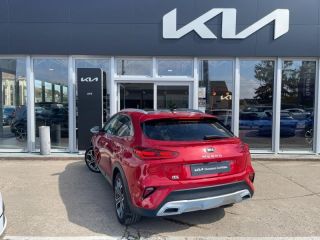 89100 : Hyundai Sens - APS - KIA XCeed - XCeed - Rouge Rubis métallisé - Traction - Hybride rechargeable : Essence/Electrique