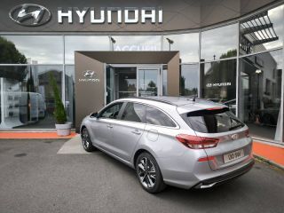 19100 : Hyundai Brive-la-Gaillarde - Garage Pouget - HYUNDAI i30 SW - i30 SW - Shimmering Sylver métal - Traction - Essence