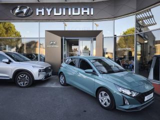 19100 : Hyundai Brive-la-Gaillarde - Garage Pouget - HYUNDAI i20 - i20 - Vert - Traction - Essence