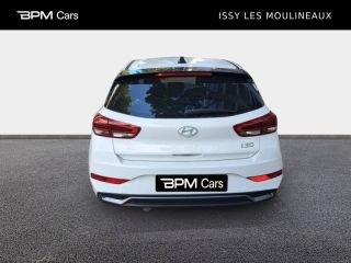 92130 : Hyundai ISSY-LES-MOULINEAUX - BPM Cars - HYUNDAI i30 - i30 - Rouge - Traction - Essence
