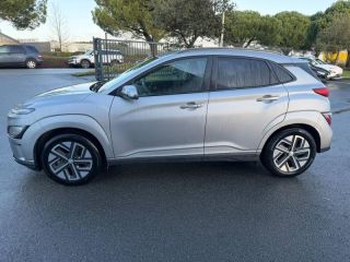 56000 : Hyundai Vannes - Park Lann Automobiles - HYUNDAI Kona - Kona - Shimmering Silver Métal - Traction - Electrique