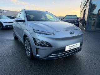 56000 : Hyundai Vannes - Park Lann Automobiles - HYUNDAI Kona - Kona - Shimmering Silver Métal - Traction - Electrique