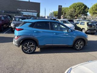 56000 : Hyundai Vannes - Park Lann Automobiles - HYUNDAI Kona - Kona - Surfy Blue Métal - Traction - Hybride : Essence/Electrique