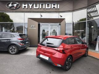 19100 : Hyundai Brive-la-Gaillarde - Garage Pouget - HYUNDAI i20 - i20 - Dragon Red Métal - Traction - Essence