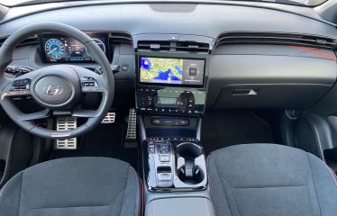 13200 : HYUNDAI Arles - Lexa Automobile - HYUNDAI TUCSON N Line Executive - TUCSON IV - Gris - Boîte automatique - Essence / Courant électrique