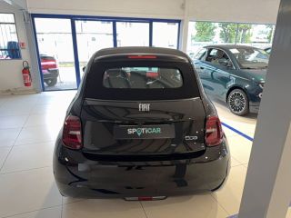 04100 : Hyundai Manosque - Pedinielli - FIAT 500e CABRIOLET Nouvelle 500 - 500 III ELECTRIQUE - Noir - Automate à fonct. Continu - Courant électrique