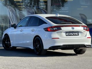 57200 : Hyundai Sarreguemines - Theobald Automobiles - HONDA Civic - Civic - Blanc Platine Nacré - Traction - Hybride : Essence/Electrique