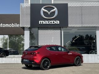 29000 : Hyundai Quimper - Iroise Automobiles - MAZDA Mazda 3 - Mazda 3 - Soul Red Crystal Métallisé - Traction - Essence/Micro-Hybride