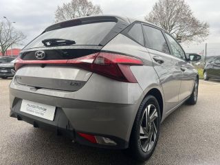 21300 : Hyundai Dijon - Privilège Automobiles - HYUNDAI i20 Intuitive - i20 (07/2020-08/2023) - Gris - Boîte manuelle - Essence sans plomb
