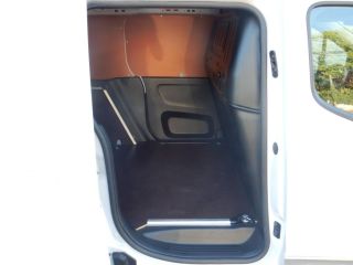 52000 : Hyundai Chaumont - Garage Michel Bazin - TOYOTA PROACE CITY - PROACE CITY - Blanc Glacier - Traction - Essence