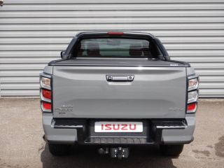 52000 : Hyundai Chaumont - Garage Michel Bazin - ISUZU D-Max - D-Max - Kinabalu Gray Metallic - Transmission intégrale enclenc - Diesel