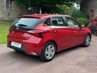 62360 : Hyundai Boulogne-sur-Mer - Garage Du Château - HYUNDAI i20 Initia - i20 III - Rouge - Boîte manuelle - Essence sans plomb