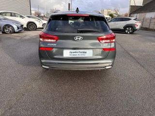 29200 : Hyundai Brest - Iroise Automobiles - HYUNDAI i30 SW - i30 SW - Cypress Green métal - Traction - Essence